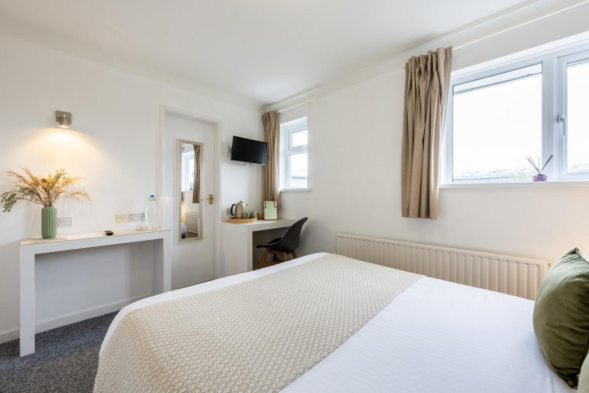 Inn For All Seasons Redruth Room photo